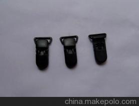 東莞市鑫通塑膠模具廠 專業生產箱包配件及模具，提供膠織帶、夾子、壓扣等系列產品